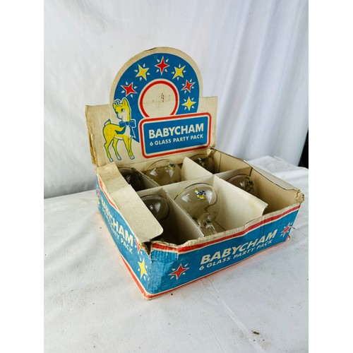 75A - AN ORIGINAL COMPLETE SET OF 6 BABYCHAM GLASSES AND BOX, CIRCA 1960'S