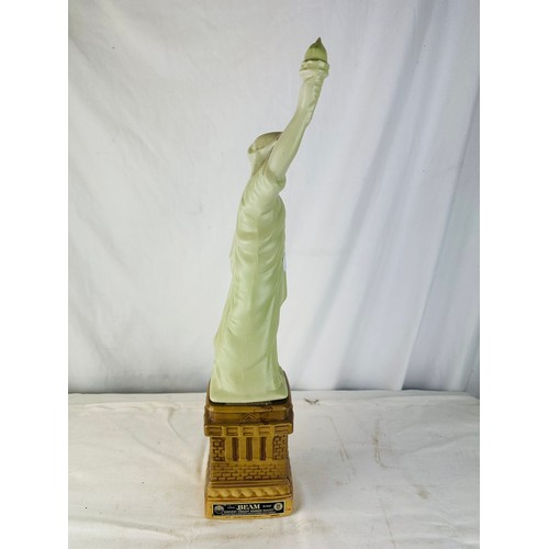 6 - OLD JIM BEAM WHISKEY DECANTER STATUE OF LIBERTY H50CM W14CM