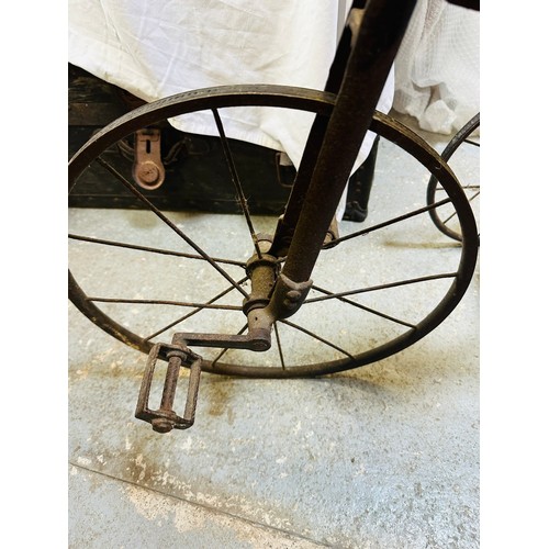 93 - VICTORIAN CAST IRON TRICYCLE WITH OAK HANDLES  26''H X 30''L