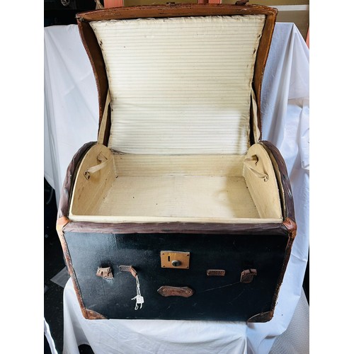 97 - VINTAGE ROLL OVER TRUNK 'H.M.R.' WITH REMOVABLE SHELF INSIDE, 18''D X 21''H X 24''W