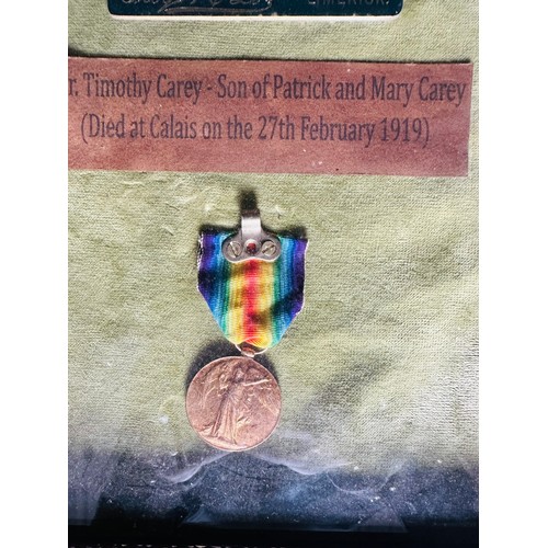 222 - ORIGINAL WORLD WAR ONE MEDAL WITH CERLITAL
PHOTOGRAPHIC PICTURE IN ORIGINAL FRAME
H42CM W31CM