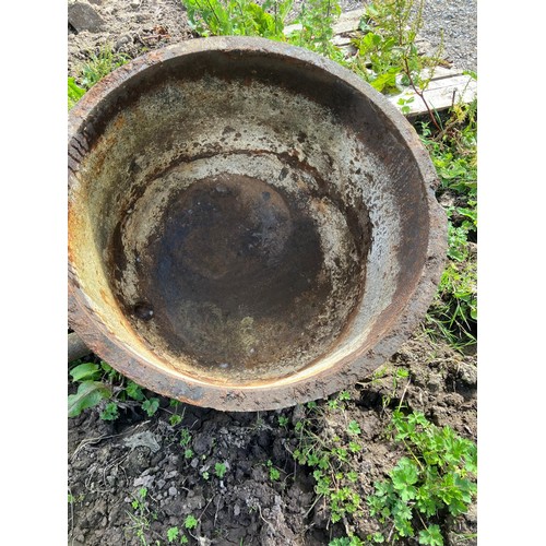 123A - CAST IRON FAMINE POT CIRCA 1840'S,  WITH SPOUT