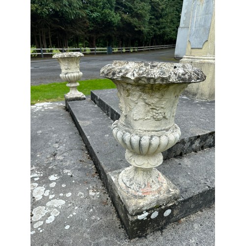 276 - A pair of garden urns, concrete, 30''h