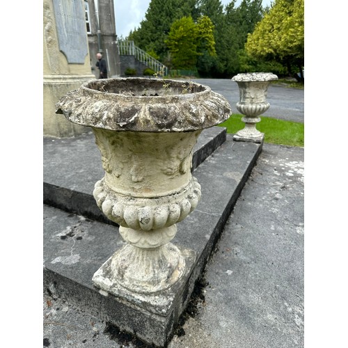 276 - A pair of garden urns, concrete, 30''h