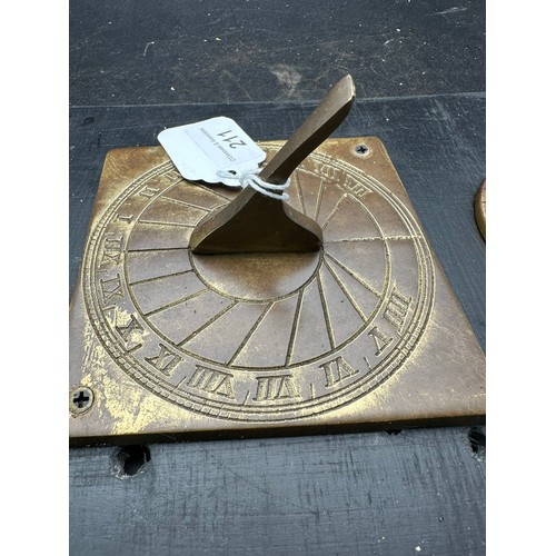 211 - Vintage brass sundial, 4.5''