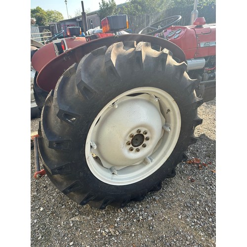 283 - Massey Ferguson 133, 4 rims and tyres, new front axel, new lift arms, new mud guards, new leg rests,... 