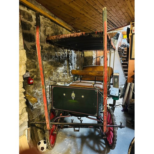 284 - 6 SEATER VICTORIAN CARRIAGE WITH FRINGED CANOPY TOP