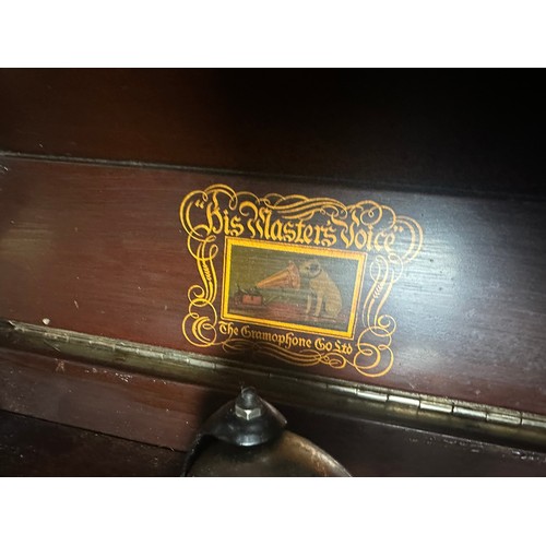 367 - His Masters Voice cabinet gramophone