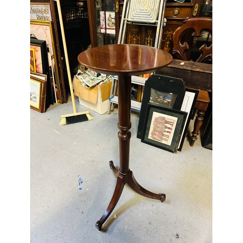 390 - Mahogany plant stand, 34''h x 12''d