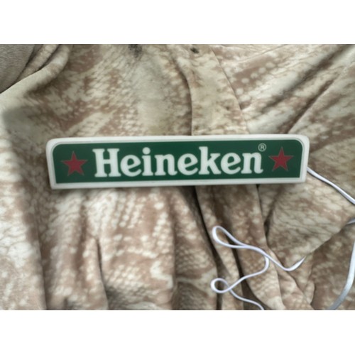 39 - Heineken Shelve talker/ light Irish remake of 1970s advertising lights