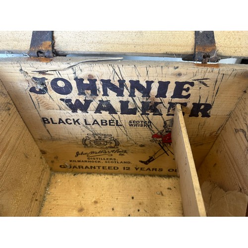 324 - Rare 1930's Johnnie Walker Red Label pine crate with hinged top