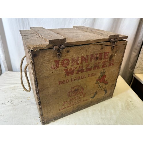 324 - Rare 1930's Johnnie Walker Red Label pine crate with hinged top