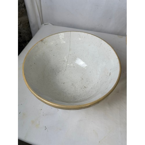 239A - 2 large vintage mixing bowls 13'' and 9''