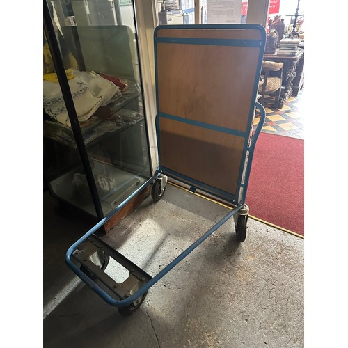 206 - Heavy duty 4 wheel trolley, as new, 4'l x 3'h x 29''w