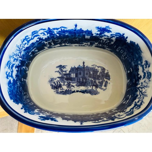 106 - Hand Basin decorative blue & White 
stoneware, no chips or cracks. H15cm 
W36cm D23cm