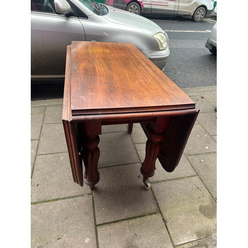 80 - Victorian mahogany drop leaf table with gate leg