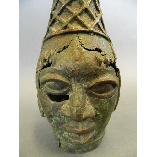 120 - An antique African Benin bronze head, 8½