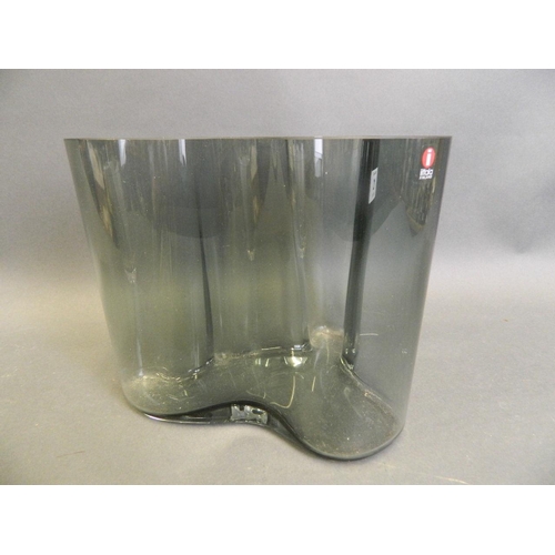 21 - A Finnish 'Iittala' studio glass clear glass vase by Alvar Aalto