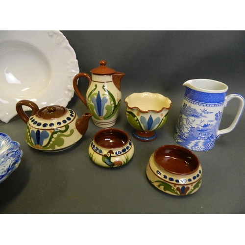 250E - A collection of assorted English pottery to include Motto ware, a Spode jug, shaving dish etc, large... 