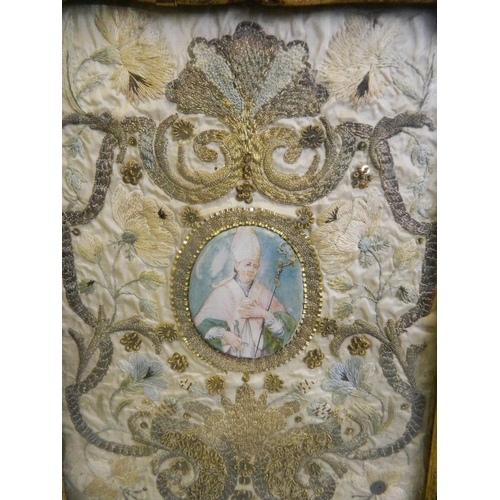 293 - An Italian gilt plaster table screen with a gold and silver thread embroidered silk panel with centr... 