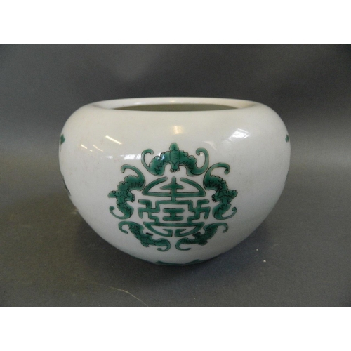 436 - A Chinese famille verte enamel porcelain pot with dragon, bat and symbol decoration, seal mark to ba... 