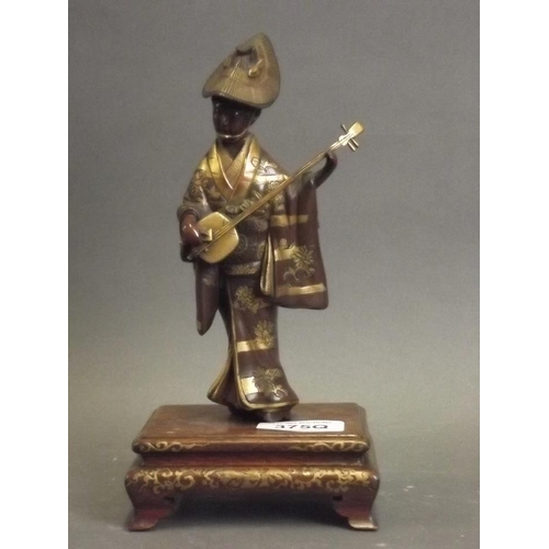 44 - A fine Japanese Meiji period Miyao bronze figure of a woman playing a shamisen, with gilt highlights... 