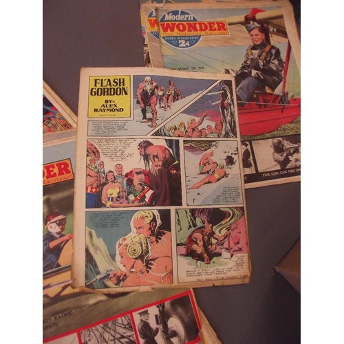 116 - A quantity of Modern Wonders magazines from 1938-40