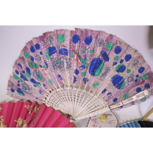 5 - A C19th bone and painted feather fan, together with a collection of Oriental bone, bamboo and paper ... 