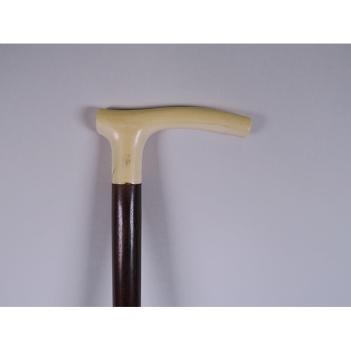 75 - A late C19th/early C20th ivory handled walking stick, 35½