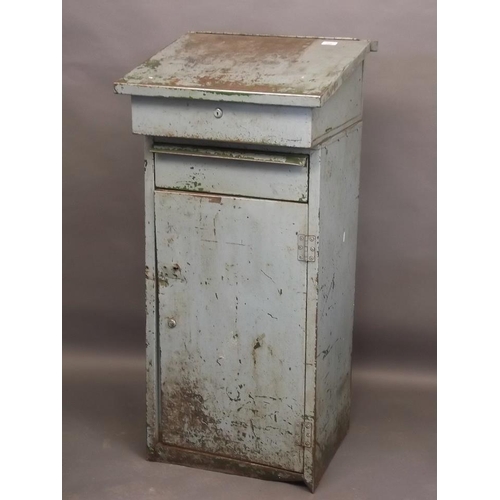 1166 - An early C20th painted metal clerk's desk, 20