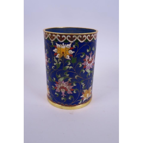 2 - A Chinese cloisonné brush pot with lotus flower decoration, 5