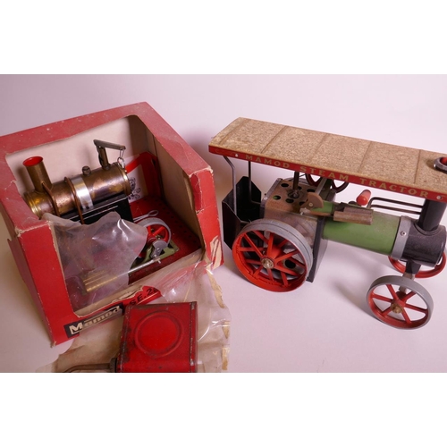 20 - A Mamod model steam traction engine model TEIA, together with a Mamod model SE.2a static steam engin... 