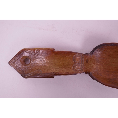 287 - A Continental carved horn spoon, possibly rhino, 6