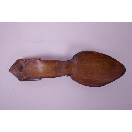 287 - A Continental carved horn spoon, possibly rhino, 6