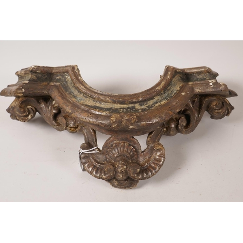 1105 - An antique carved wood cornice piece, 19