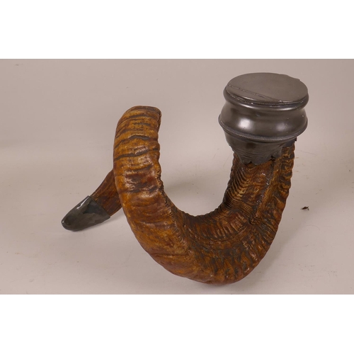 7 - An early C19th ram's horn and pewter table snuff mull, 6½