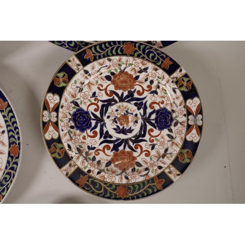 478 - A quantity of C19th Royal Crown Derby plates of assorted sizes, decorated in the Imari palette, A/F,... 