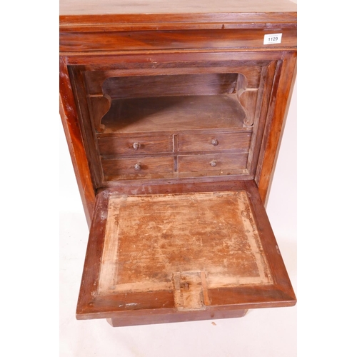 1137 - A C19th French mahogany secrétaire à abattant, the fall front opening to reveal an open shelf and fo... 