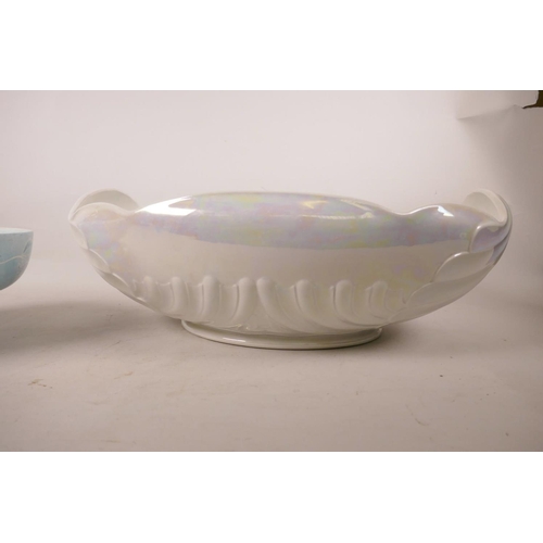 552 - A Shelley pearlescent lustre wash basin, together with an Ashworth Ironstone stem bowl from the 'Uni... 