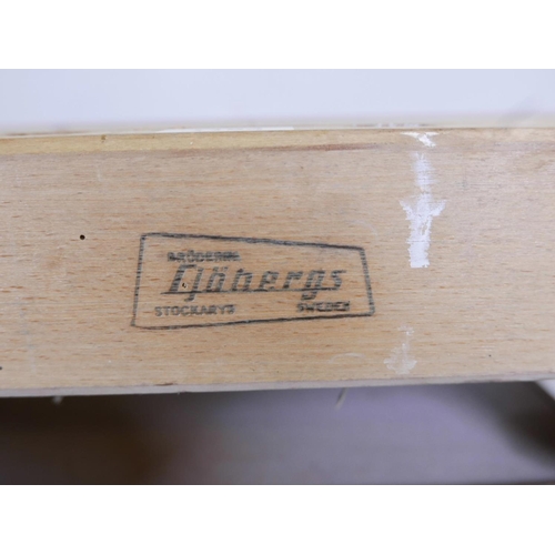 1103 - A wooden carpenter's bench by Sjobergs of Stockardy, Sweden, 32