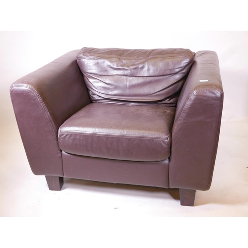 1179 - A Heal's leather club chair