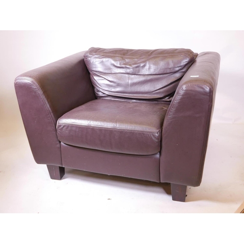 1179 - A Heal's leather club chair