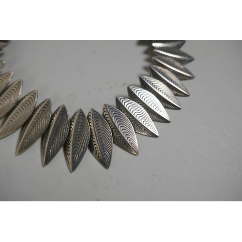 755 - A 1970s Danish Anton Michelsen sterling silver leaf necklace designed by Eigil Jensen, 15