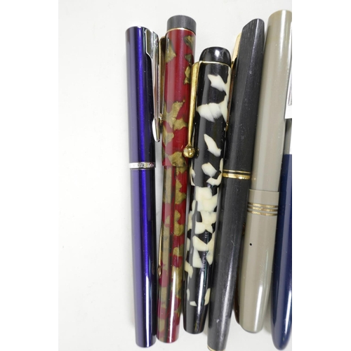 47 - Ten fountain pens including vintage Parker, Rex, Abbe