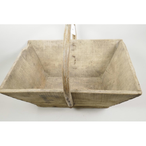 7 - A French wooden trug/basket, 18