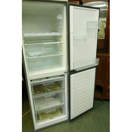 1133 - A Siemens fridge freezer, 72½