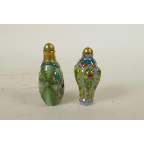 285 - A Chinese polychrome porcelain snuff bottle in the form of a lotus leaf, and another similar, 4 char... 