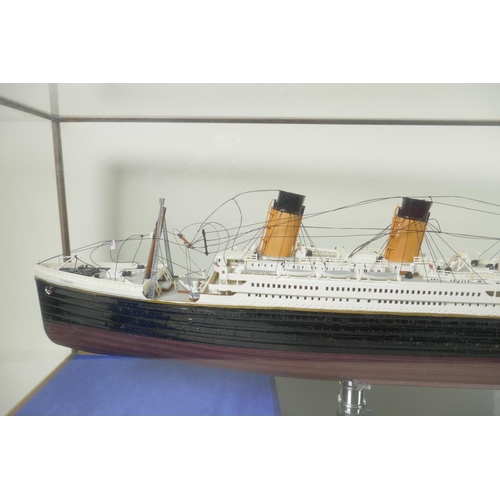 389 - A cased model of RMS Titanic, 28