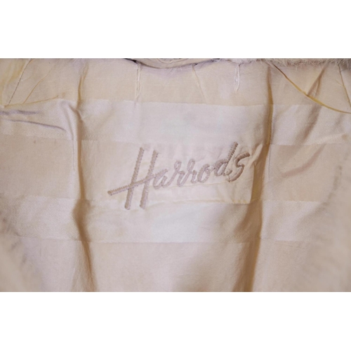 438 - A vintage Harrods ladies' arctic fox fur jacket, by Grosvenor of Canada, in fine condition, 28