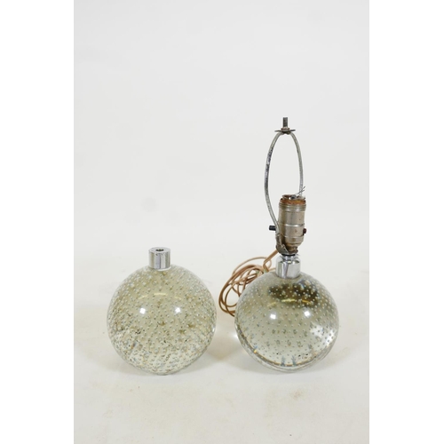 81 - A near pair of bubbled glass lamp bases, 5